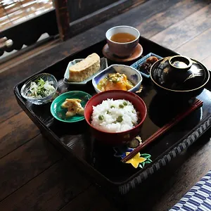 御旅宿 月屋 Tsukiya ベッド・アンド・ブレックファスト