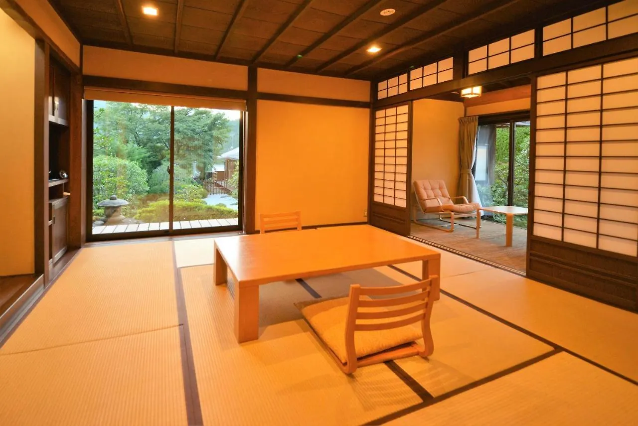 京都大原の料理旅館 芹生 旅館 京都市