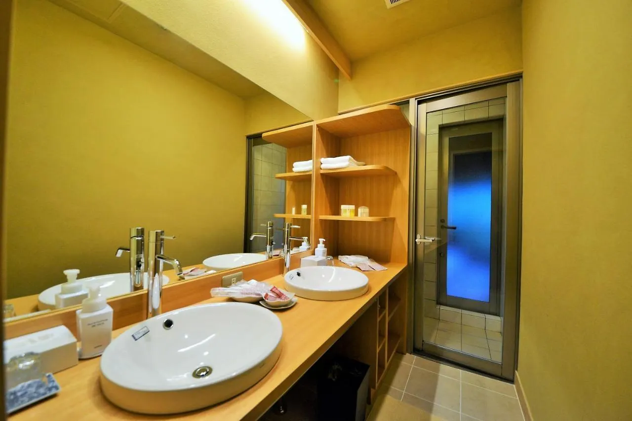 ****  Japanese Ryokan Seryo Kyoto Japan