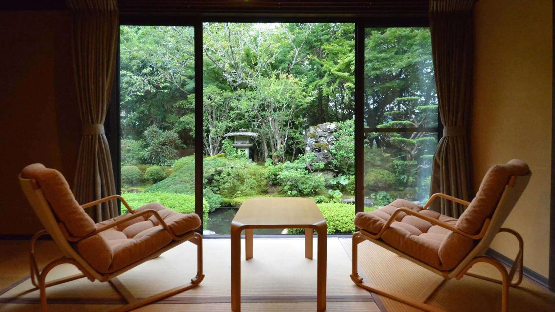 京都大原の料理旅館 芹生 旅館