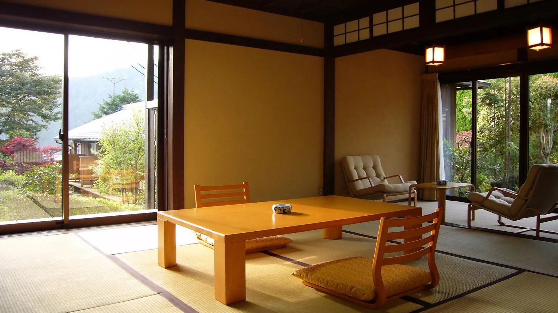 京都大原の料理旅館 芹生 旅館 京都市